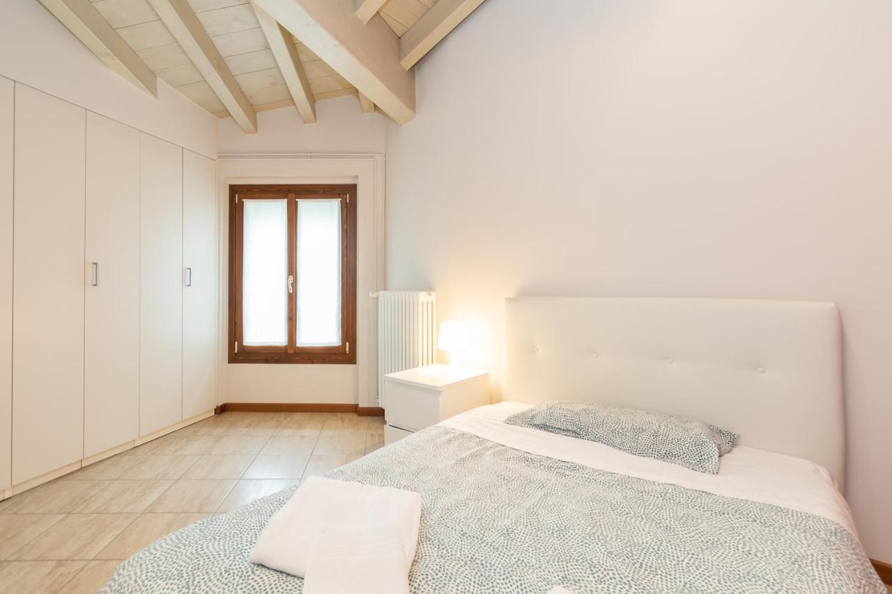 Trilocale Rua Sovera 85 - F&L Aparment Brescia Exterior photo